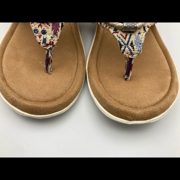 Minnetonka Women's Silverthorne 360 Thong Sandals Size 8 - Picture 7 of 7